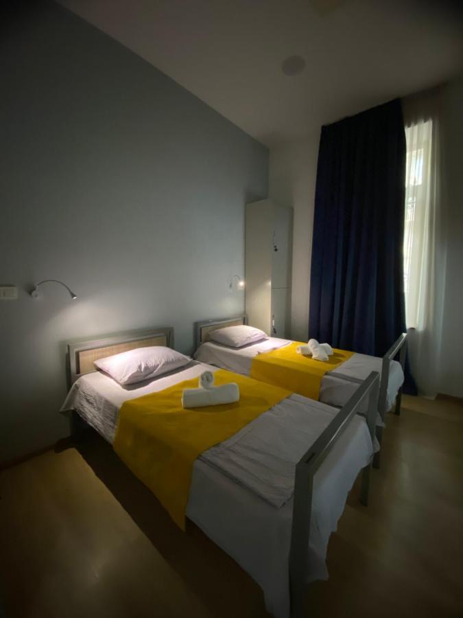 Queen Hostel Tbilisi Eksteriør bilde